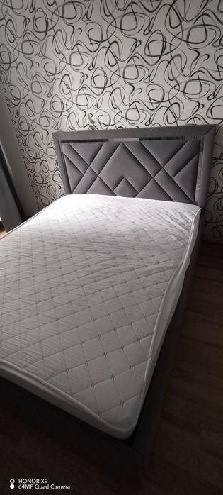 Продам тахту состояние отличное