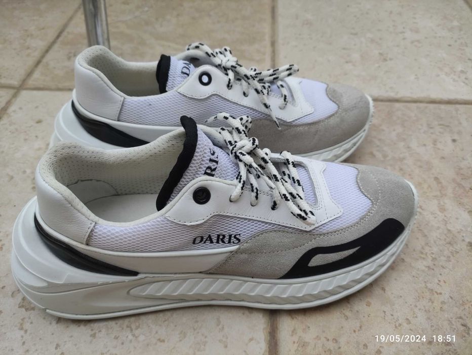 Сникърси  ест.кожа