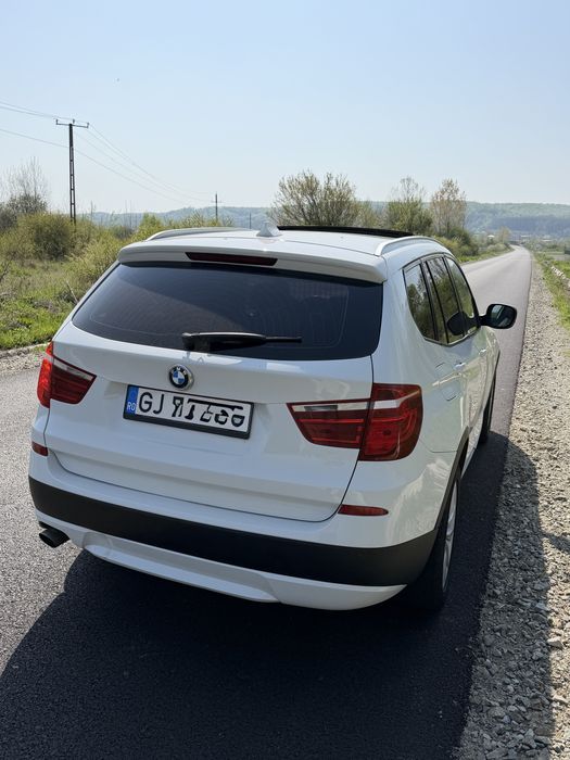 BMW X3 // 2.0 // 2011