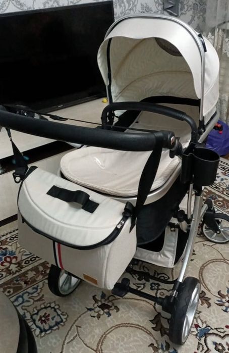 Продам Коляску Teknum