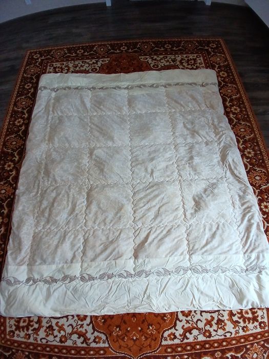 Одеяло двуспальное синтепон