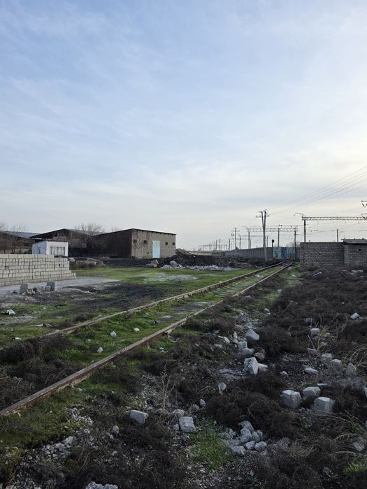 База с жд ведкой Сотилад ёки ижарага берилади