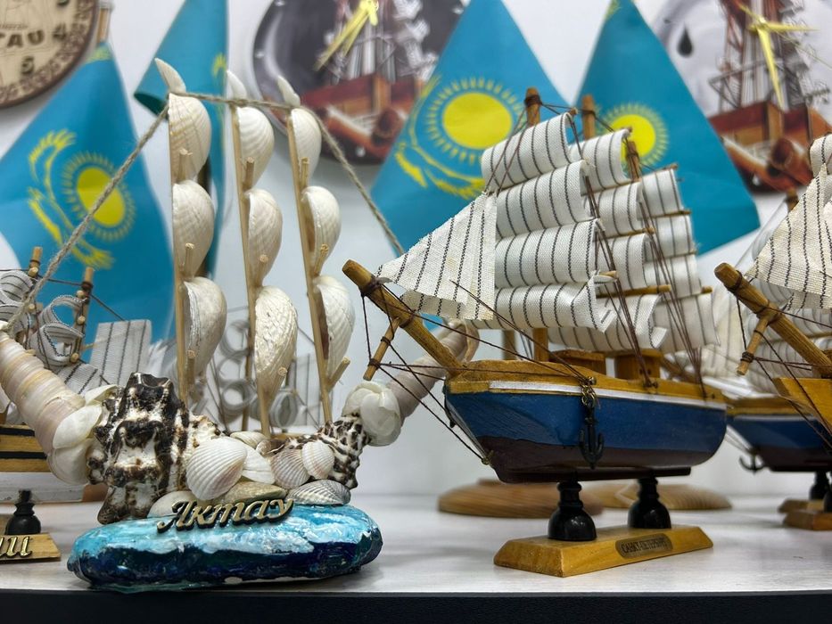 Корабли сувенирные в подарок