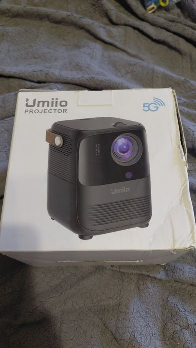 Проектор Umiio A008