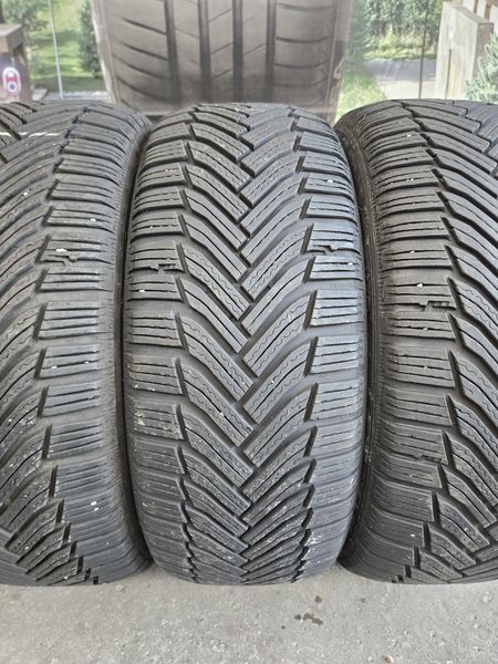 225/45/17 MICHELIN 4бр