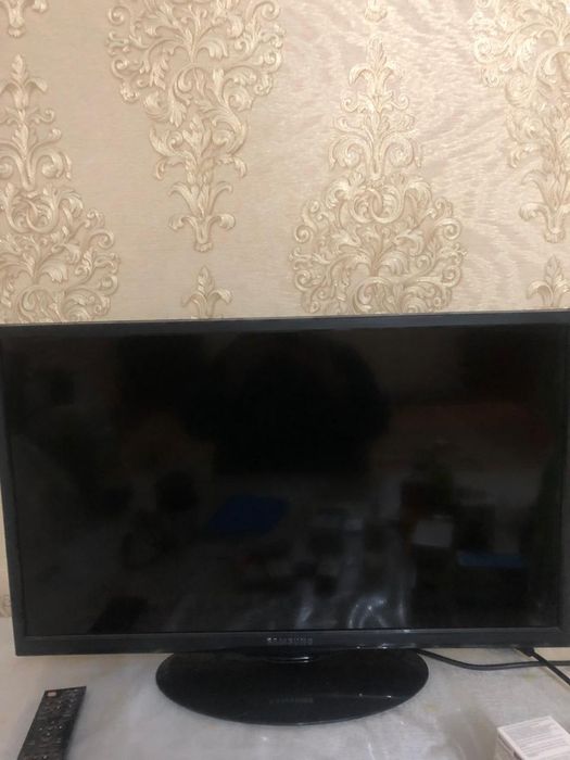Продам телевизор срочно