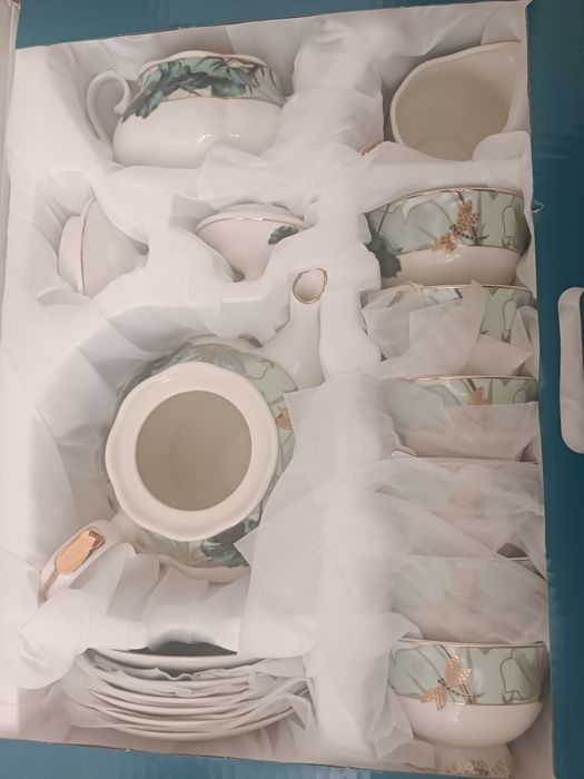 Продам чайный сервиз