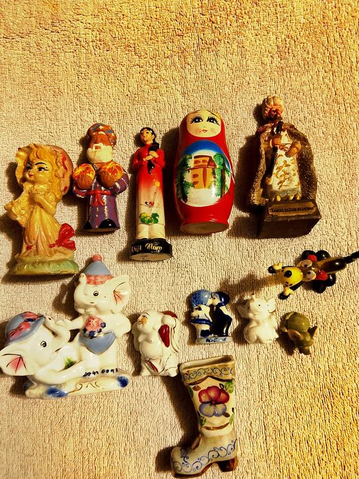 Продам  маленькие симпатичные статуэтки