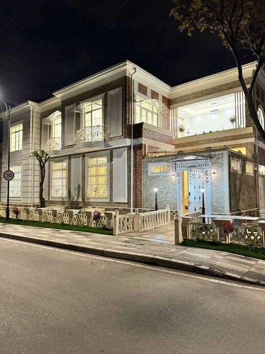 ПРОДАЁТСЯ Махалла Никитина 2-Соток 5-Комната 450 м2