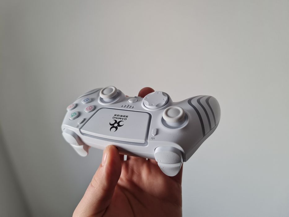 Controller Myria