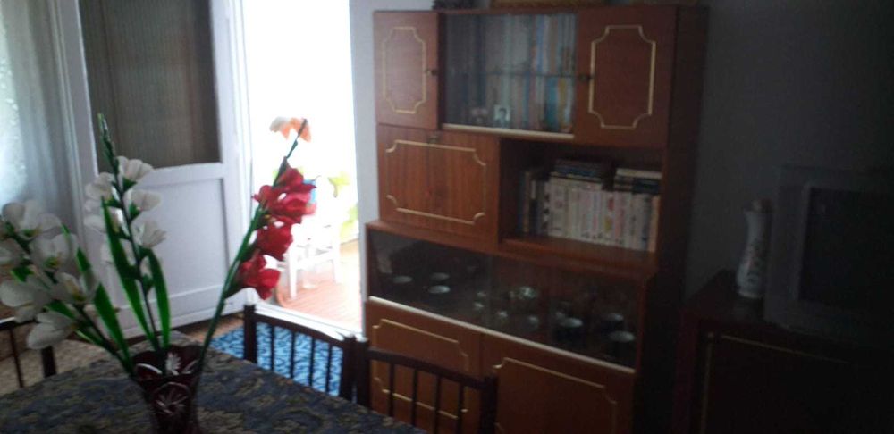 Vânzare Apartament 3 Camere Decomandat | Micro 12, Târgoviște – Zonă Mall Dâmbovița