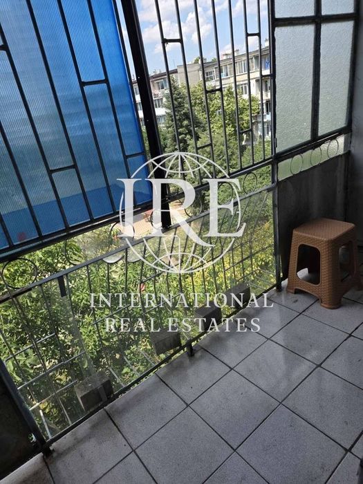 Продава се Тристаен апартамент в Варна, Трошево - 67 кв.м за 1866 €/кв.м - Снимка #2