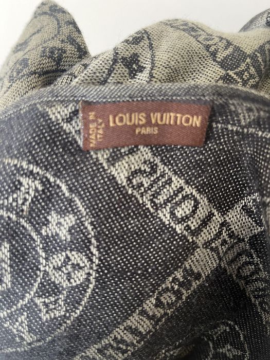 Esarfa Louis Vuitton , autentica