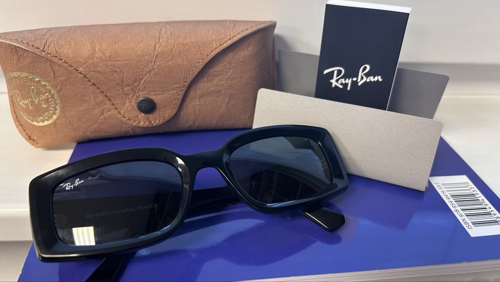 Дамски слънчеви очила rey ban