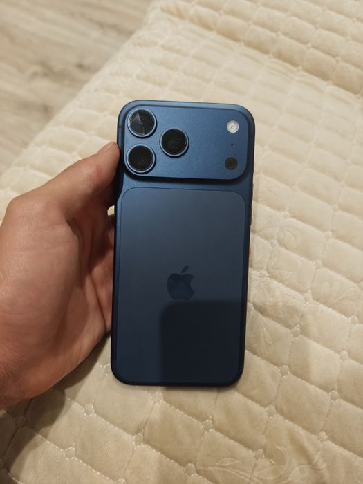 Iphone 17 pro max 256 Esim