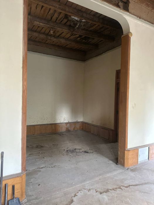 М.Улугбек. Акай Сити. Продам помещение под квартиру или офис. 85кв.м