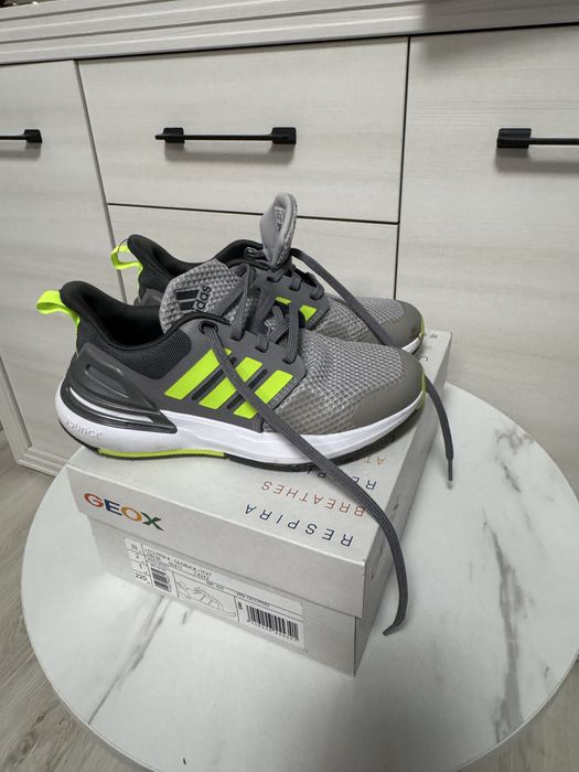 Adidasi gri unisex Adidas copii