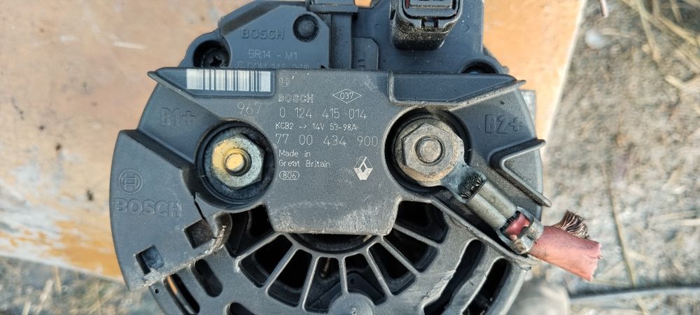 Генератор К4М на Рено