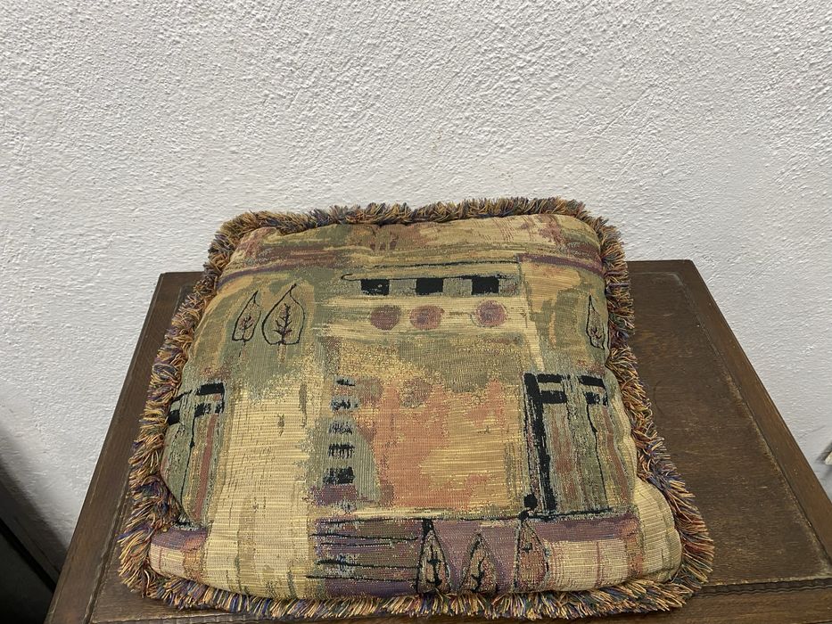 Декоративна възглавница гоблен Франция 1970 г