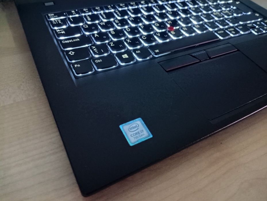 ThinkPad T470p 14"IPS FHD/CORE i7-7700HQ/8GB DDR4/256GB NVMe/940MX 2GB