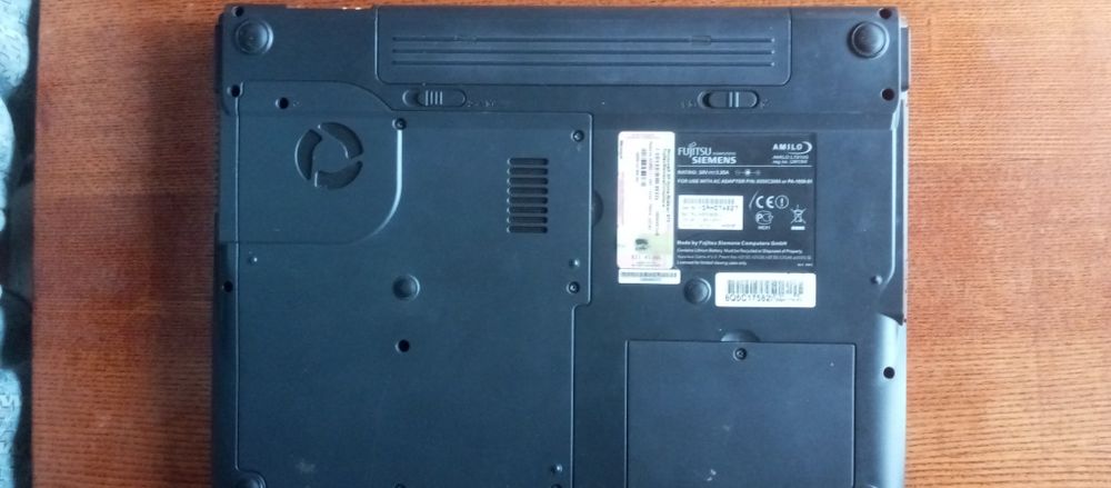 Ноутбук Fujitsu  L1310