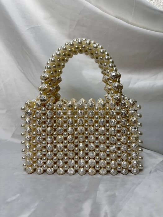 Ръчно изработена чанта от перли