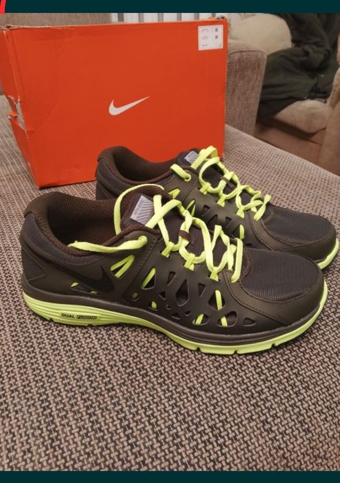 Кроссовки найк оригинал