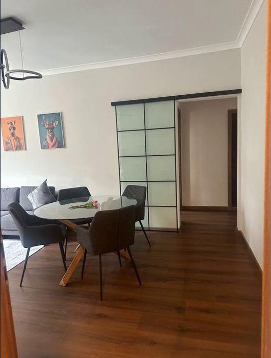 Дава се под наем Четиристаен апартамент в София, Център - 87 кв.м за 1300 € - Снимка #2