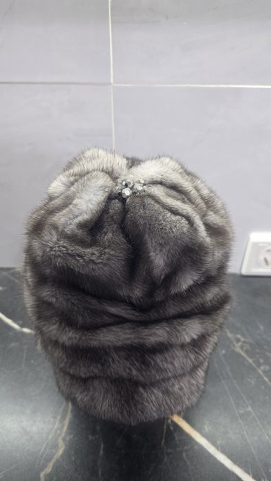 Продам новую норковую шапку