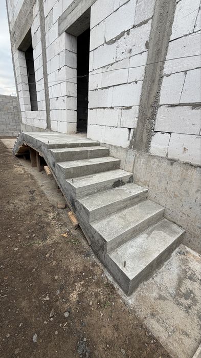 Лестница из бетона Алматы
