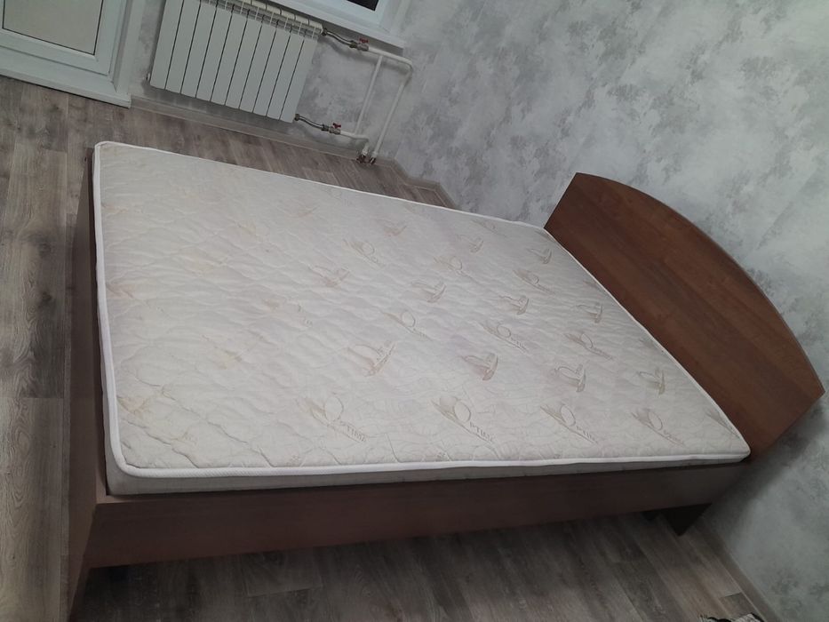 Кровать двухспальный