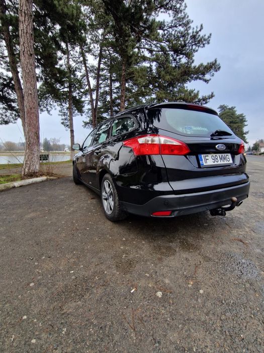 FORD Focus 2013 — imagine 5