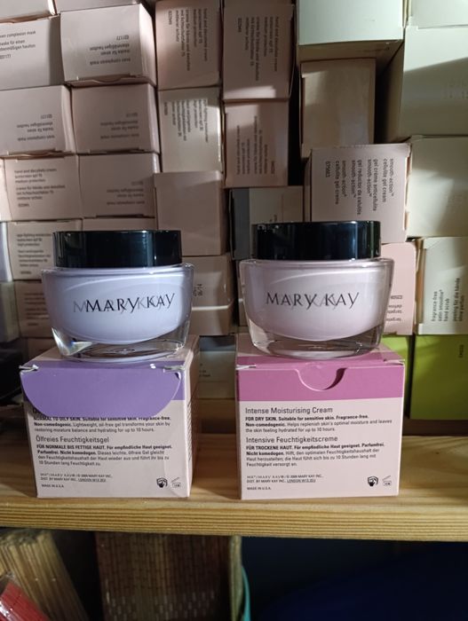 Mary Kay, Женская косметика.