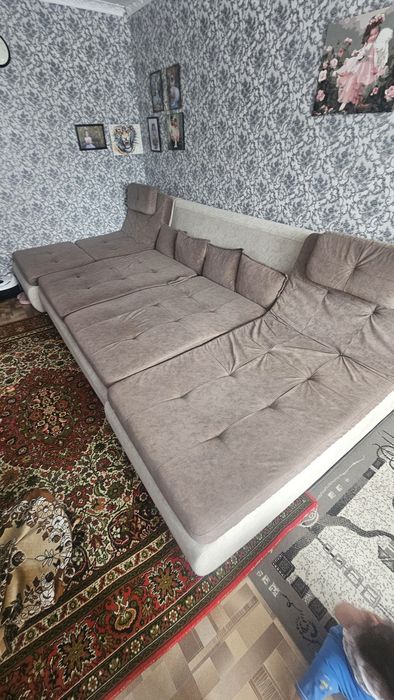 Продам диван "Пума"