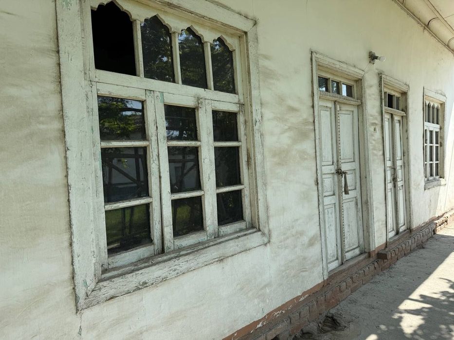 Зудлик блн Ховли сотилади