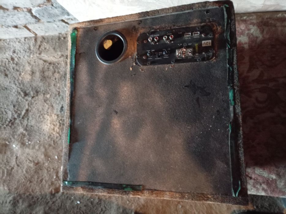 Продам андройд магнитолу и сабвуфер