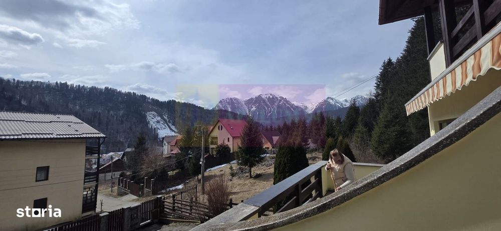 Vila duplex de vanzare cu 4 camere in Azuga