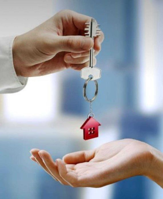 Продава се двустаен панелен апартамент в средната част на ж.к. "Изток"