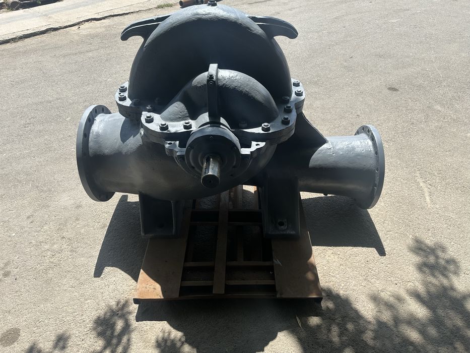 Насос 1Д 1600-90