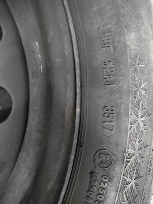 Зимни гуми с джанти 205/55/R16 от Тойота Авенсис 2007 г