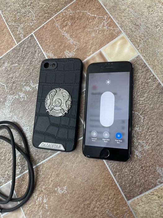 Айфон se сатылады өте жақсы жағдайда