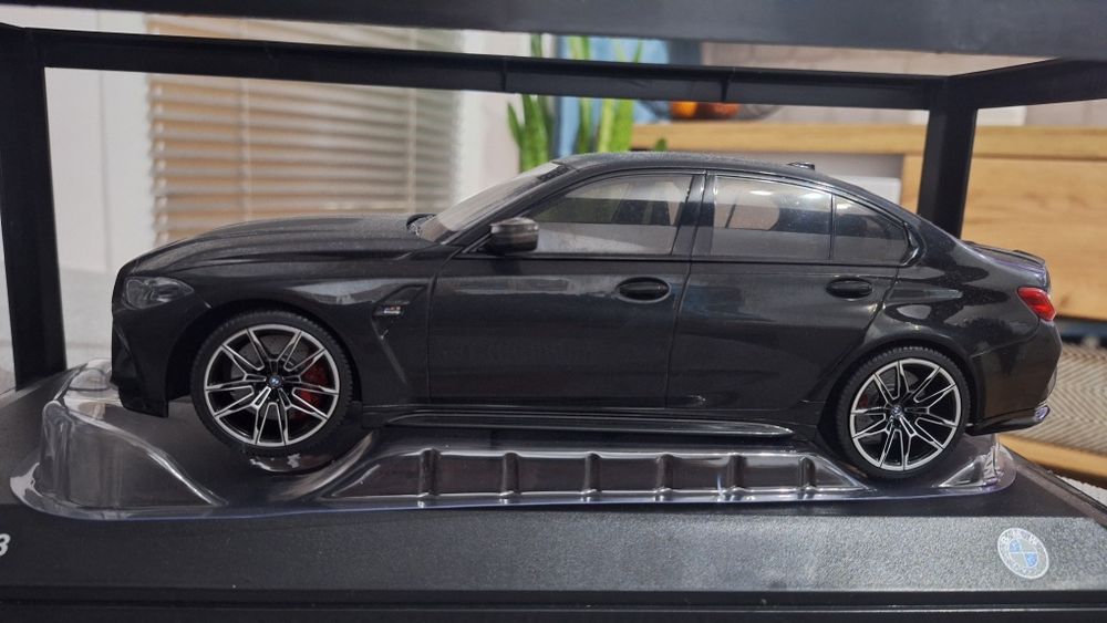 BMW M3 модели 1:18  - мащабни модели