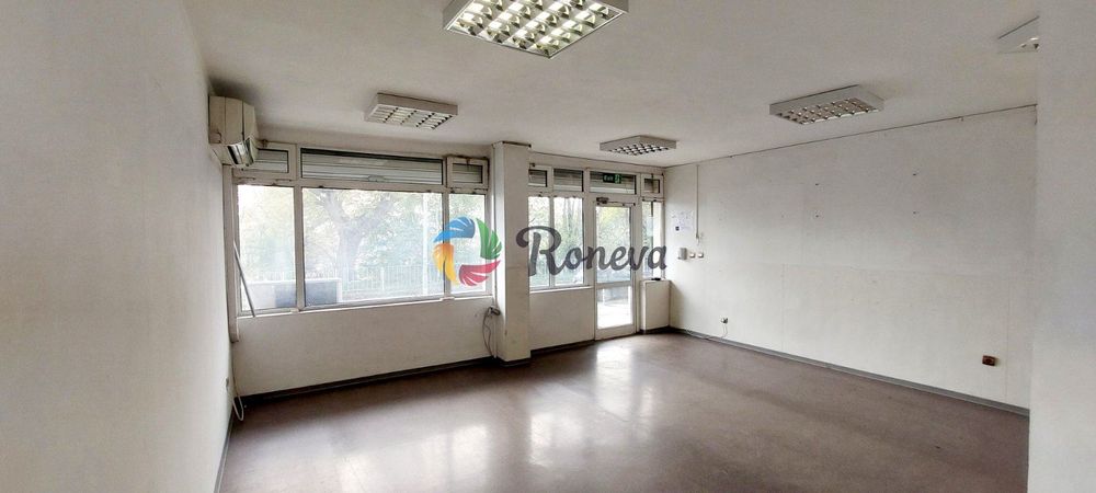 Дава се под наем Офис в Варна, Гръцка махала - 42 кв.м за 510 € - Снимка #4