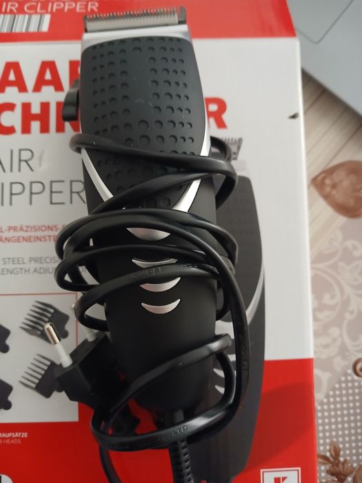 Продавам машинка за подстригване