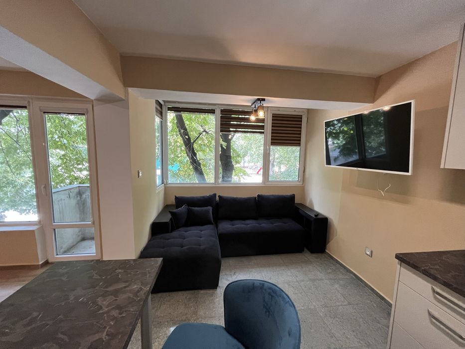 Дава се под наем Двустаен апартамент в Варна, Спортна зала - 50 кв.м за 433.5 € - Снимка #5