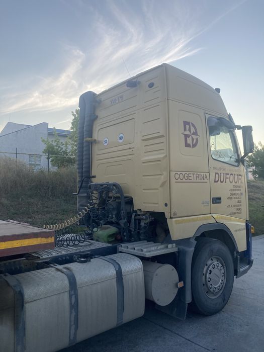 Vand Volvo + trailer