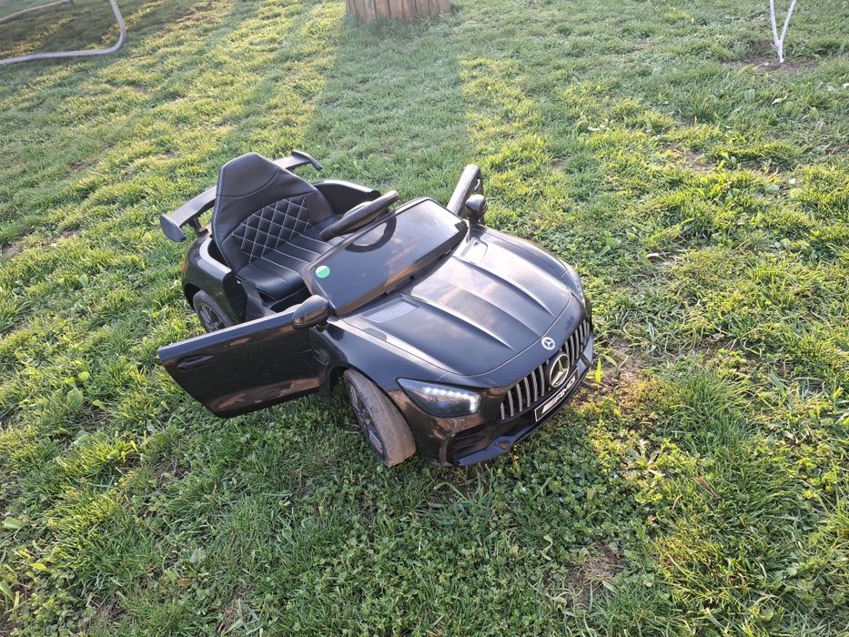 Детска Електрическа кола