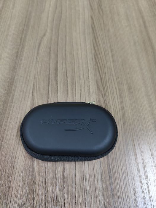 Наушники HyperX Earbuds