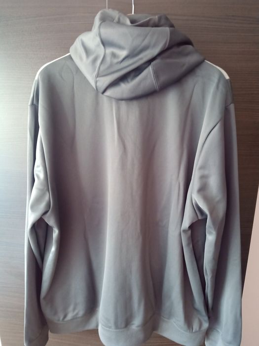 Продавам горница Nike