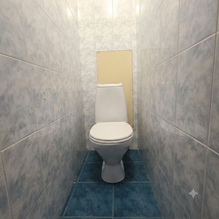 Продам 2 ком квартиру в центре